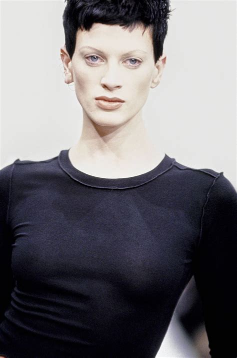 kristen mcmenamy 90s model